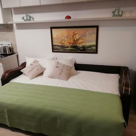 Kolonaki Domus Apartment Iasi Eksteriør bilde