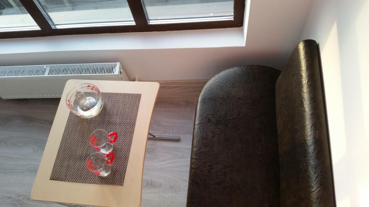 Kolonaki Domus Apartment Iasi Eksteriør bilde